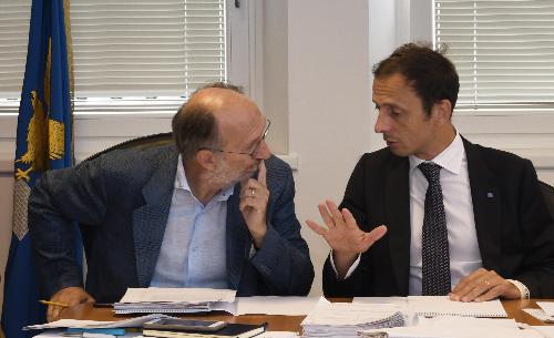 Il governatore e vicegovernatore (con delega alla Salute) del Friuli Venezia Giulia, Massimiliano Fedriga e Riccardo Riccardi, in una foto d’archivio